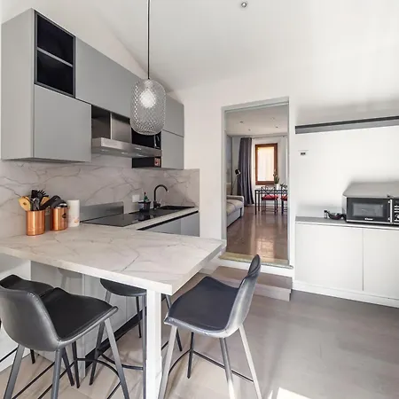 Charme In A Historic Bulding - Center 博洛尼亚