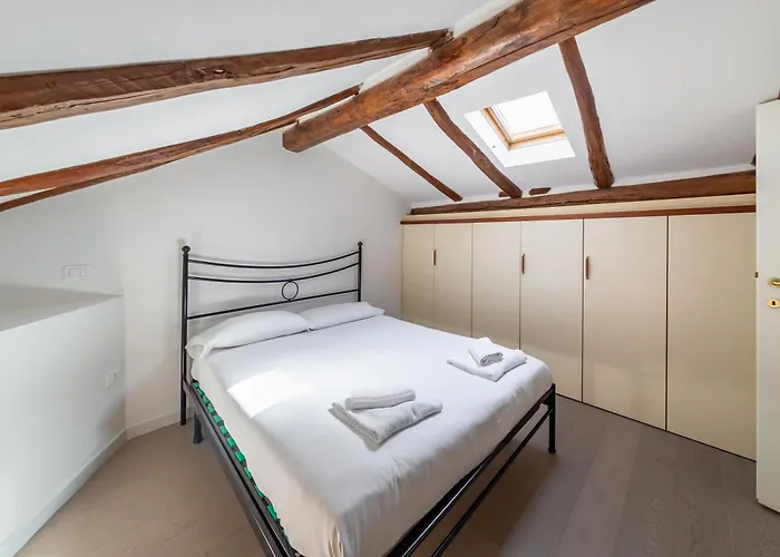 Charme In A Historic Bulding - Center