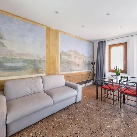 Apartment Casa Picta *