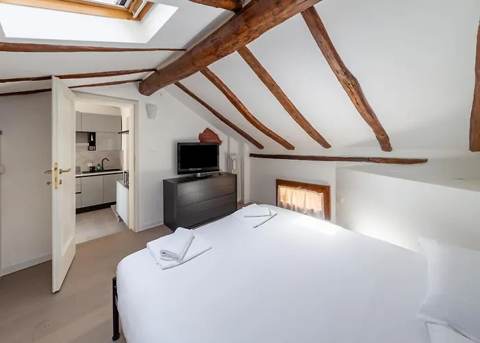 Apartmán Charme In A Historic Bulding - Center *